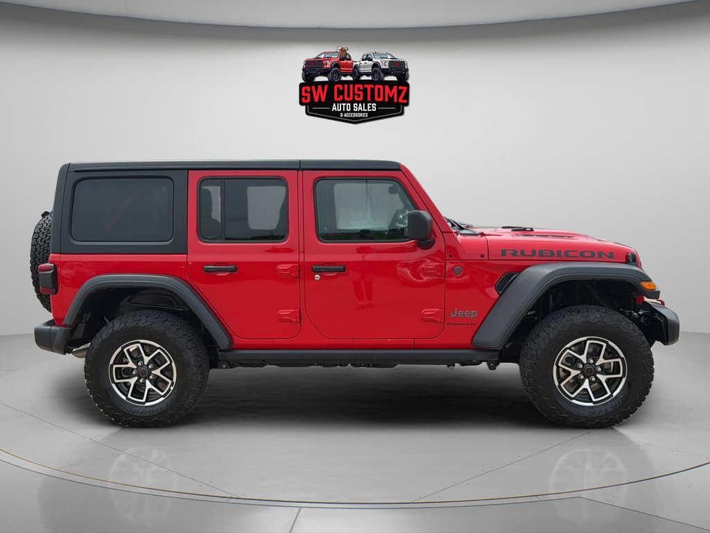 Used 2026 Jeep Wrangler Unlimited Rubicon AWD/4WD image 8