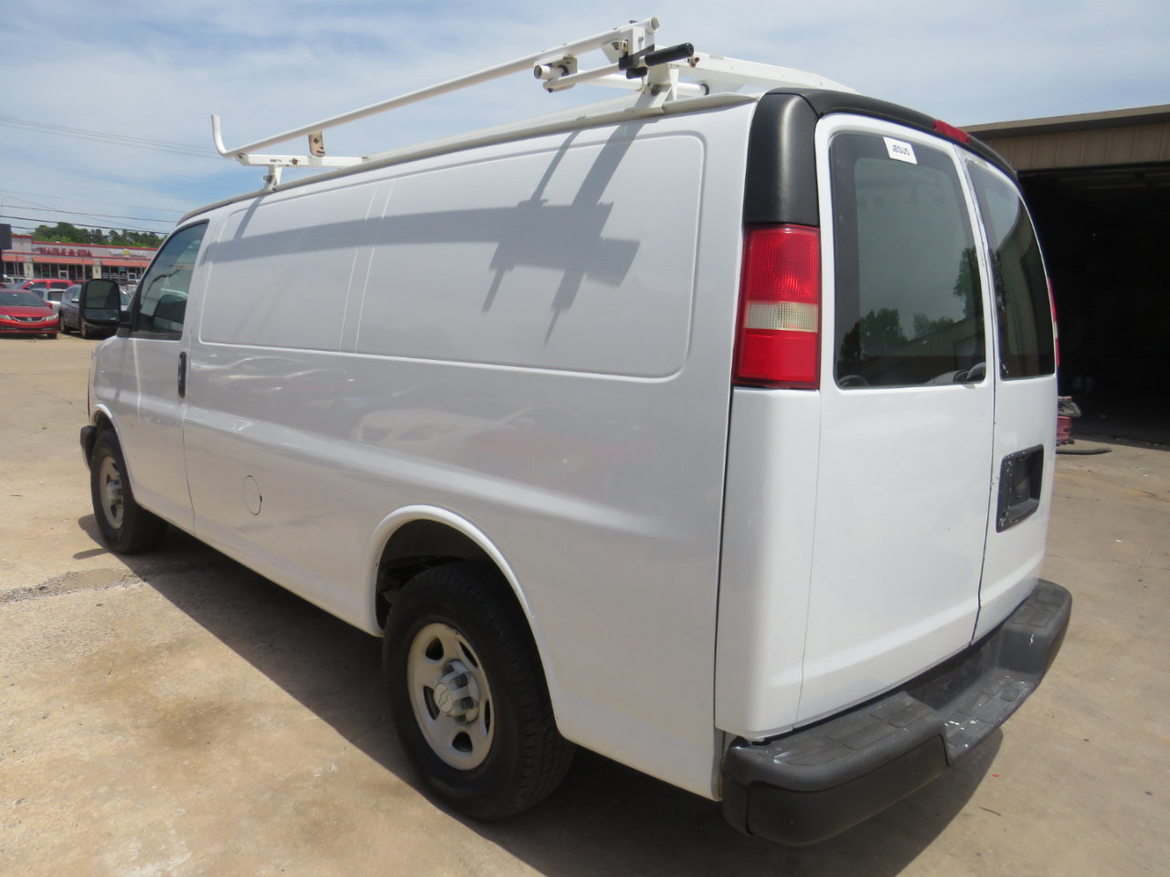 Used 2008 Chevrolet Express 1500 image 5