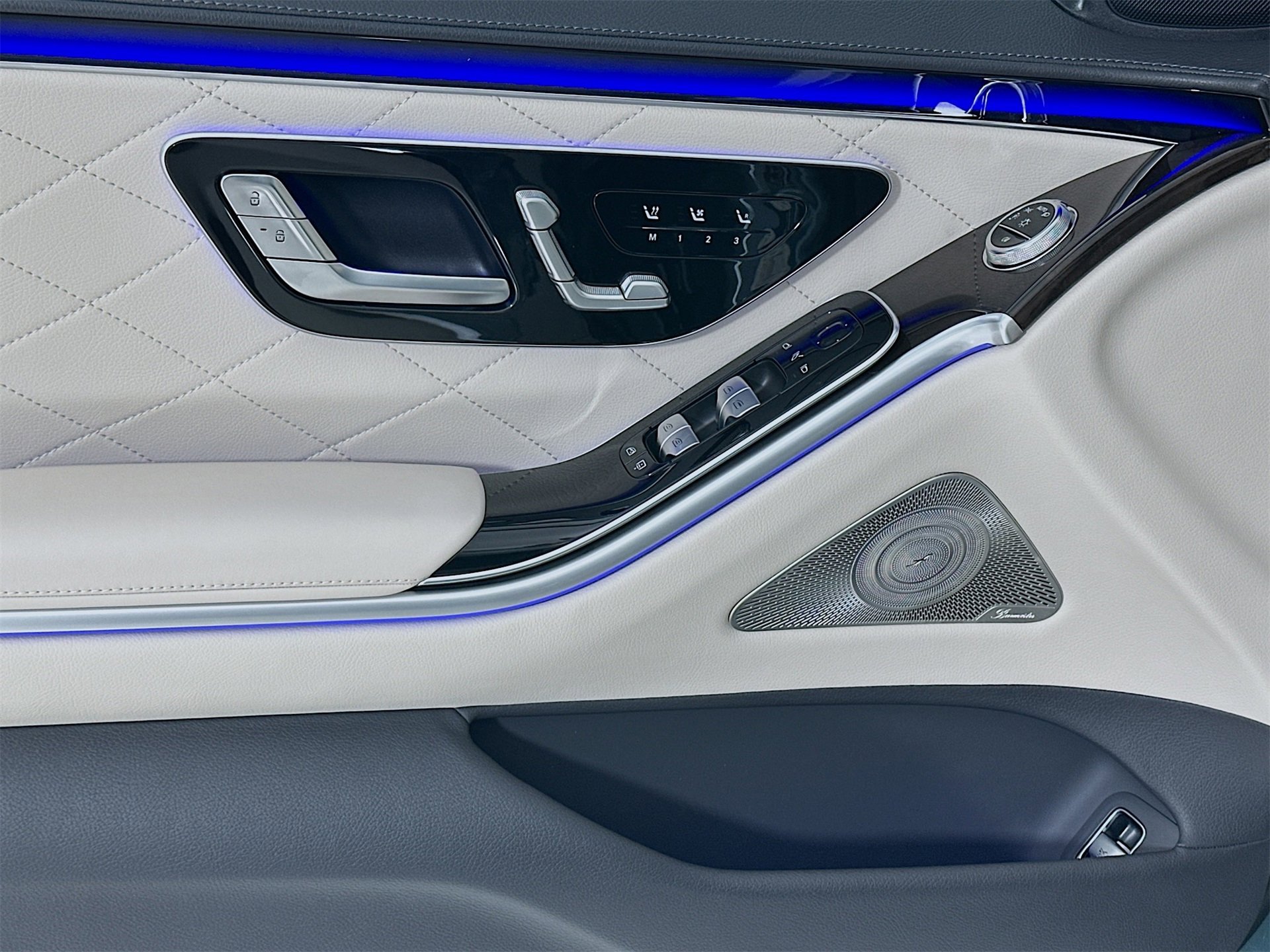 New 2026 Mercedes-Benz S 580 4MATIC Sedan image 19
