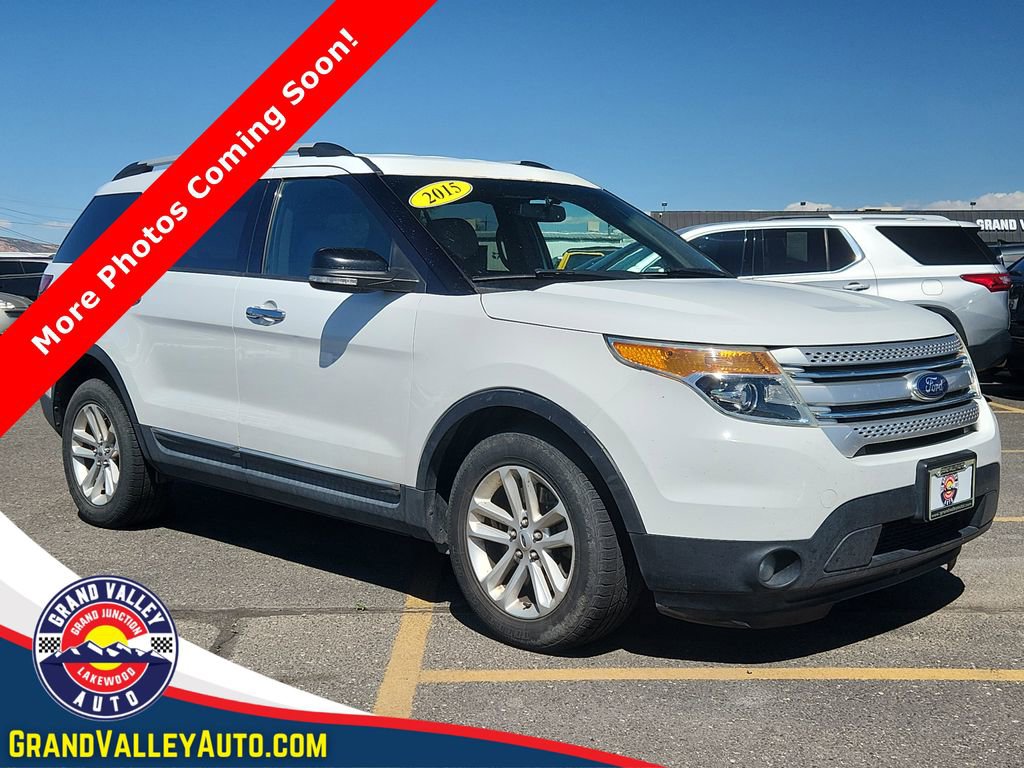 Used 2015 Ford Explorer XLT w/ Equipment Group 201A FWD image 1