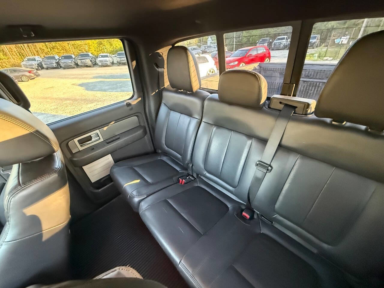 Used 2011 Ford F150 Raptor w/ Raptor Luxury Pkg image 18