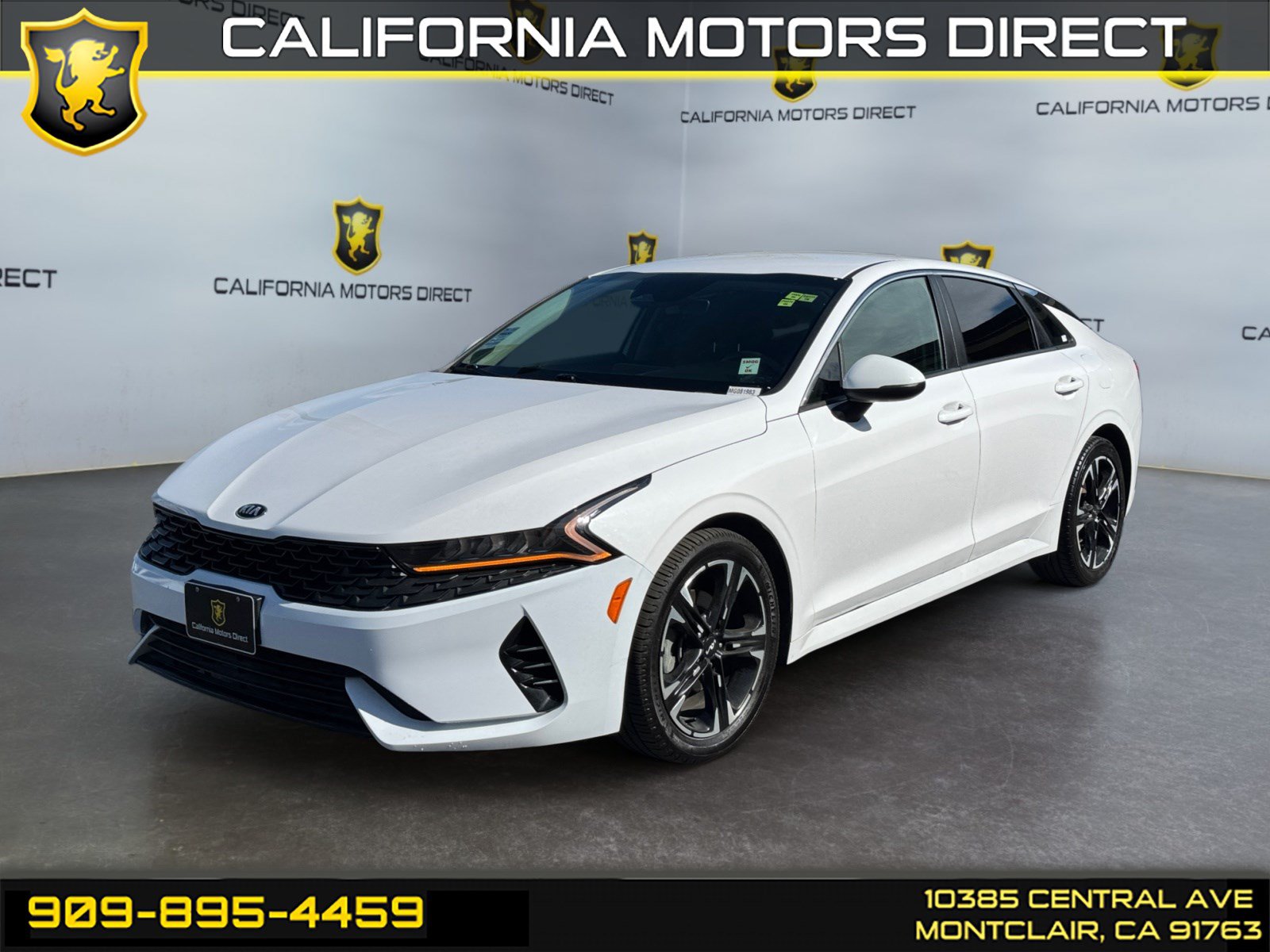 Used 2021 Kia K5 LX FWD image 1