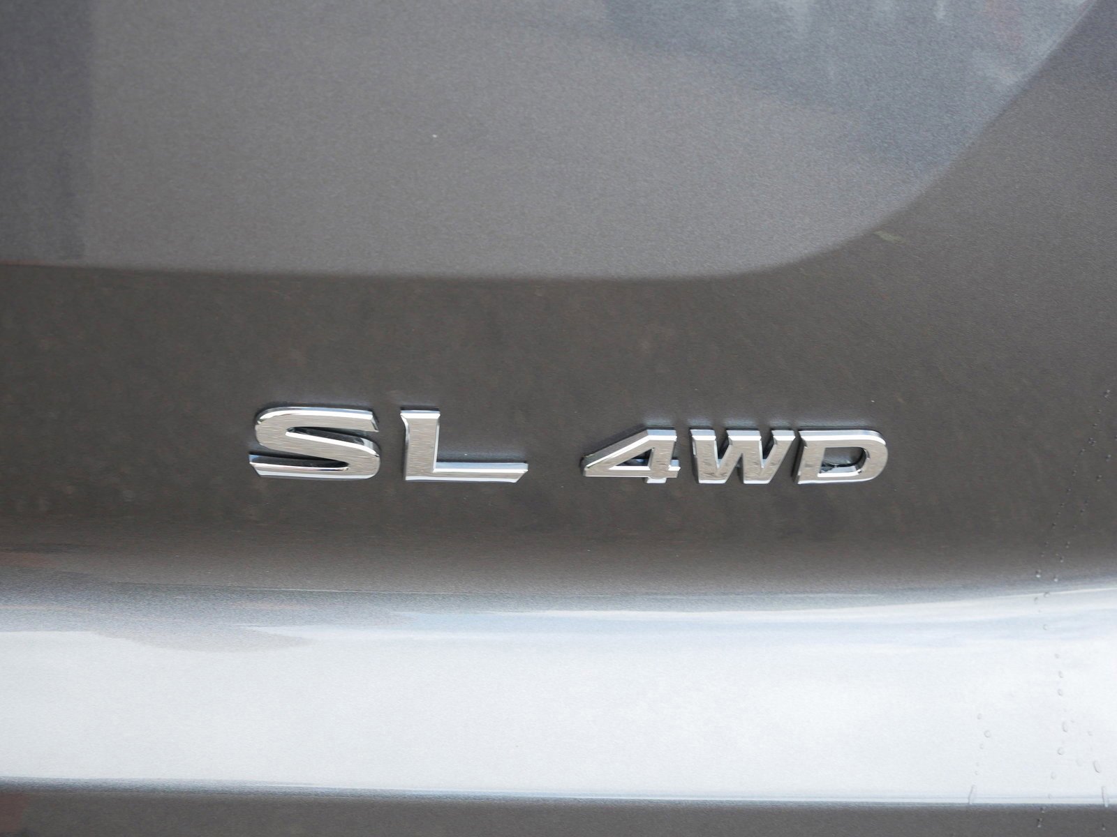 New 2025 Nissan Pathfinder SL image 5