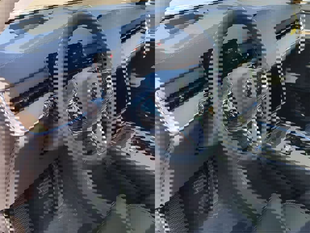 New 2025 Volvo EX90 Ultra w/ Protection Package Premier image 2