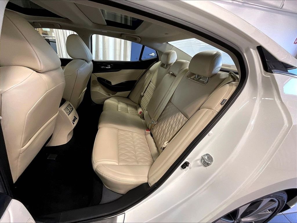 Certified 2023 Nissan Maxima Platinum w/ Sport Mat Group FWD image 15