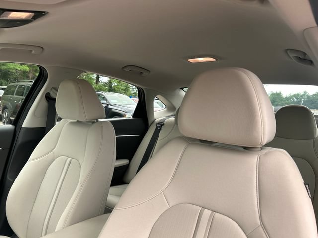 Used 2025 Hyundai Sonata SE FWD image 20