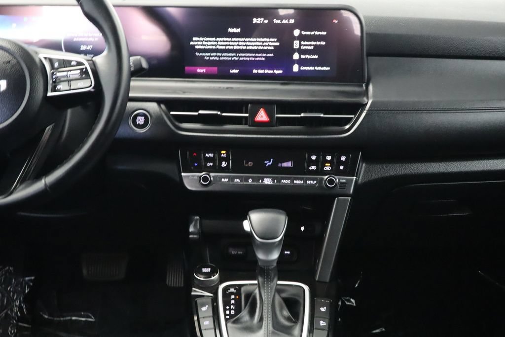 Used 2024 Kia Seltos EX FWD image 28