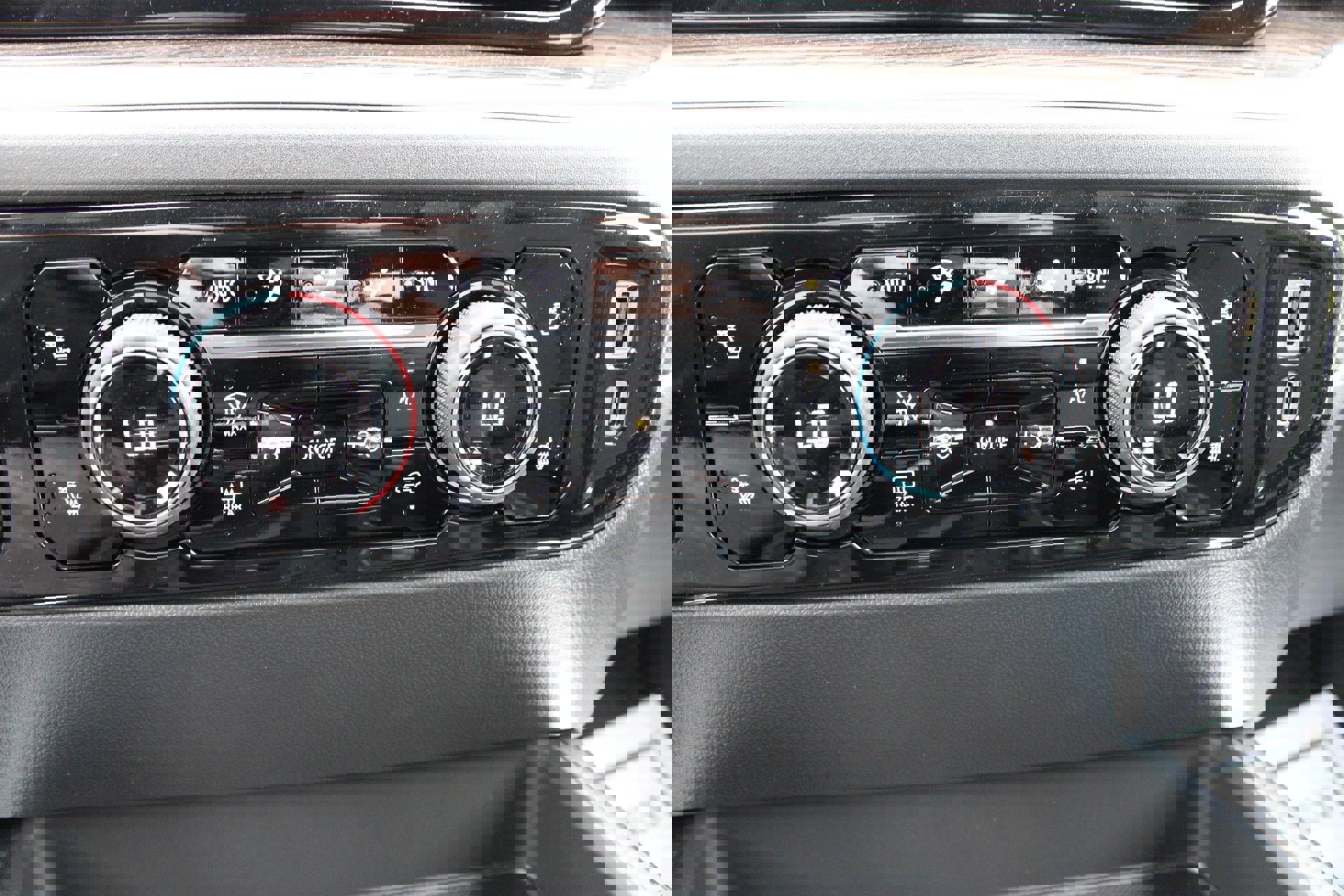 New 2026 Chevrolet Silverado 1500 RST w/ Safety Package image 39