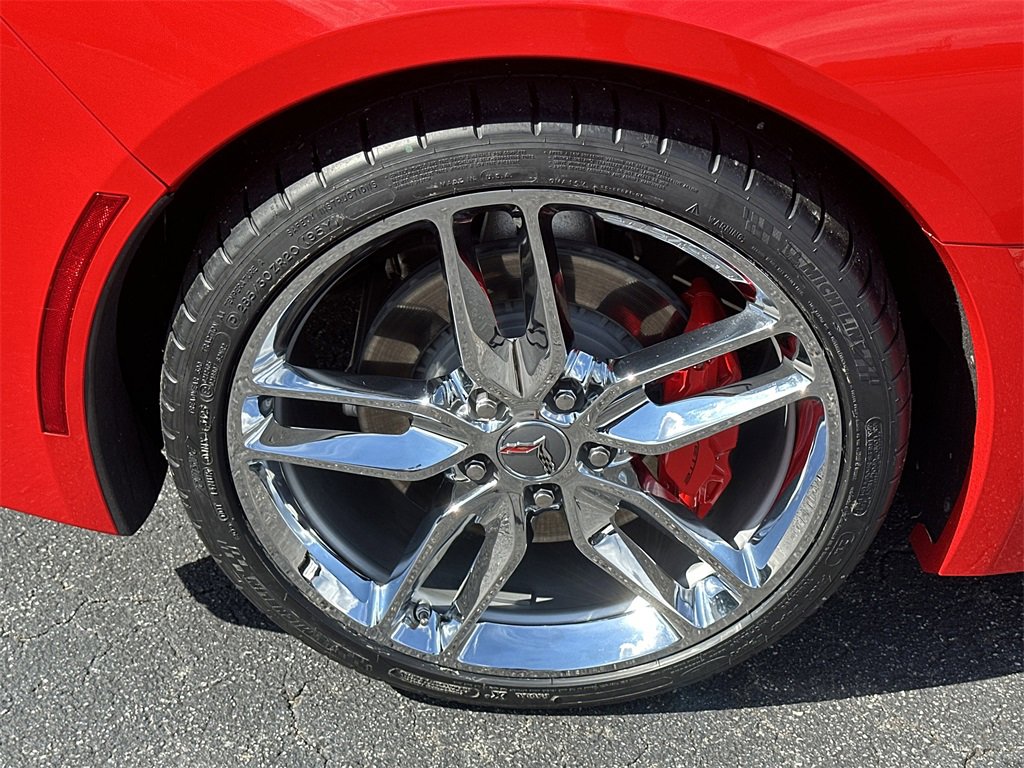 Used 2019 Chevrolet Corvette Stingray Coupe w/ 2LT Preferred Equipment Group image 15