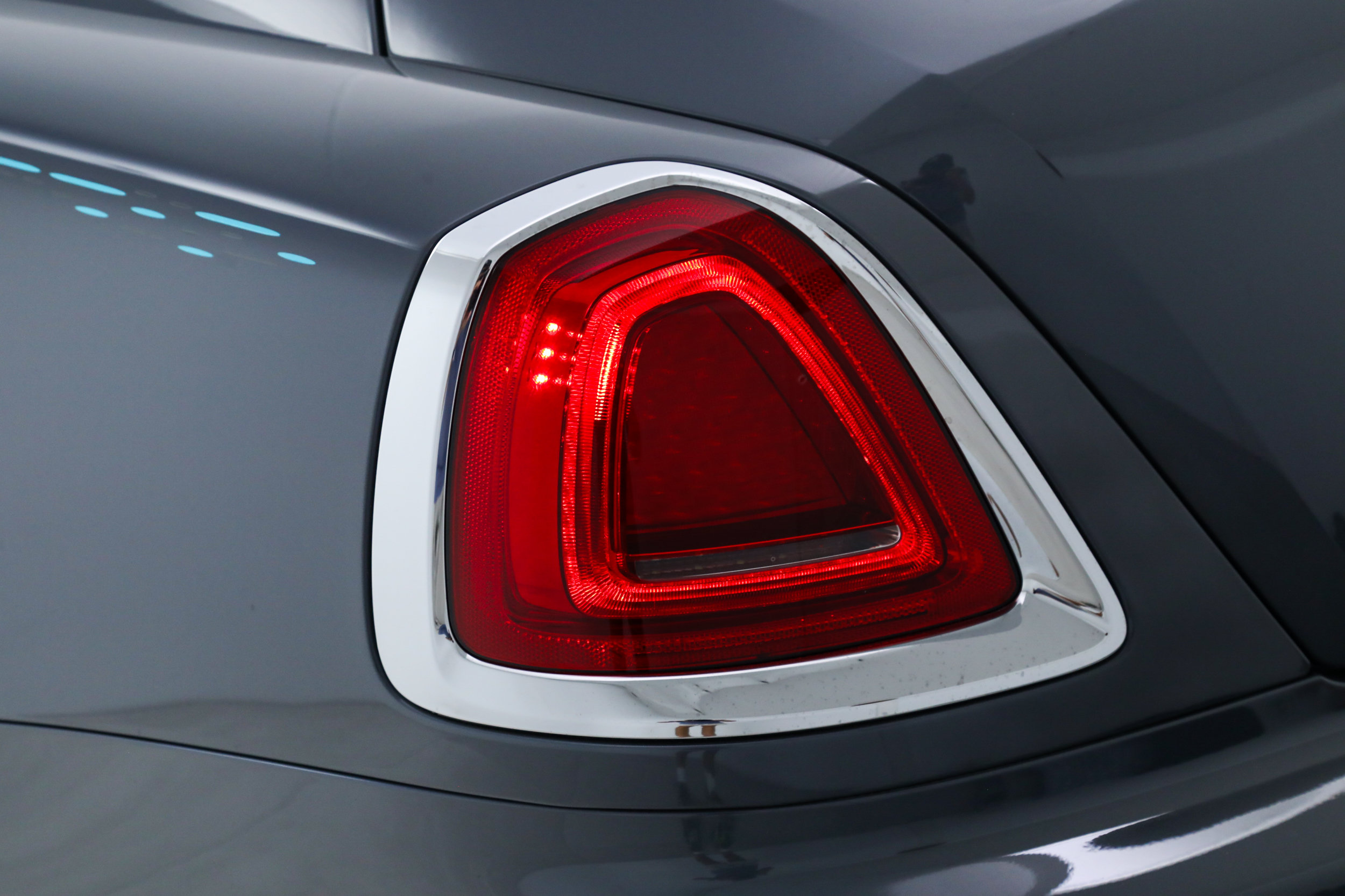 Used 2021 Rolls-Royce Wraith RWD image 13