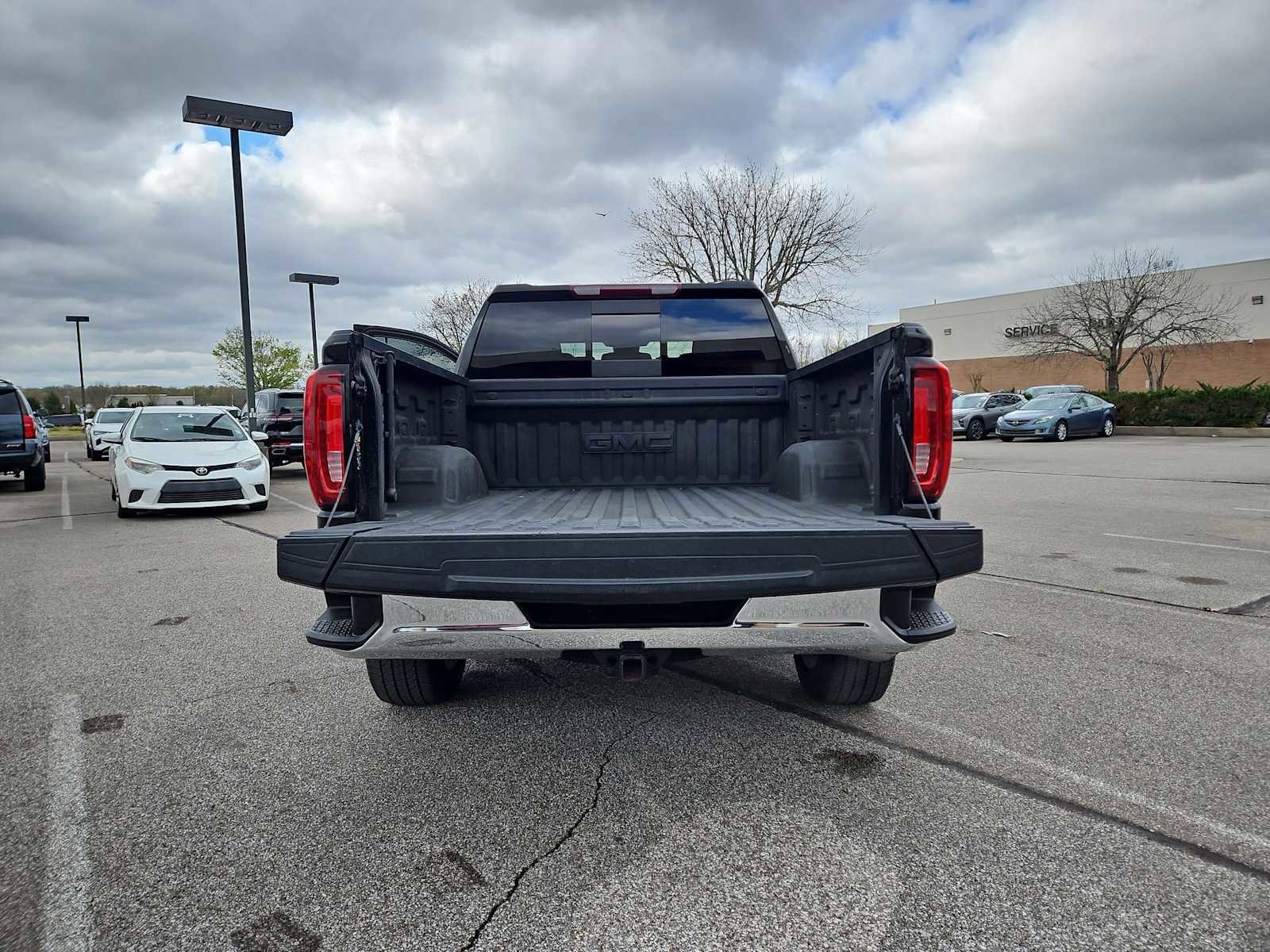 Certified 2023 GMC Sierra 1500 SLT w/ SLT Premium Package image 34