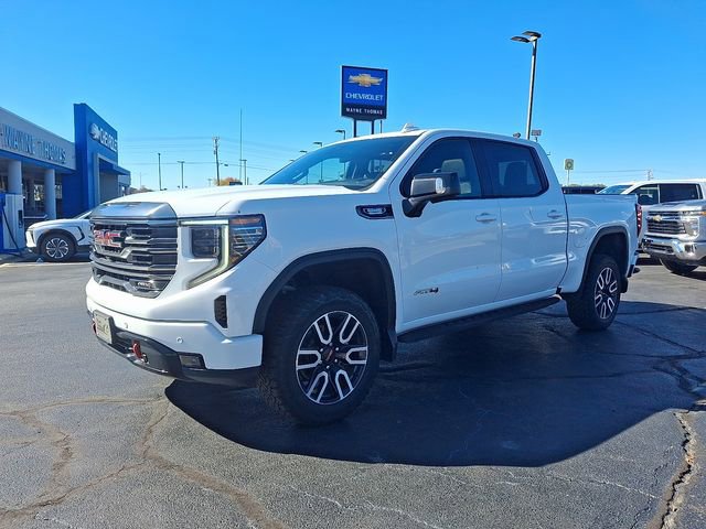 Used 2022 GMC Sierra 1500 AT4 w/ AT4 Premium Package image 3