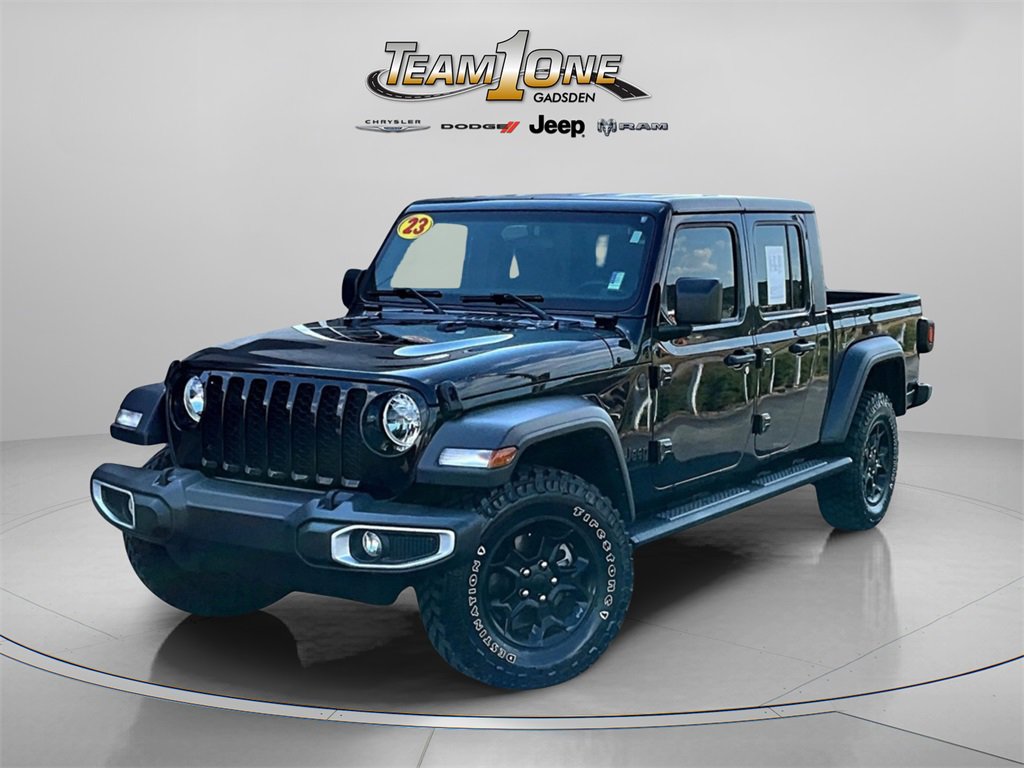 Used 2023 Jeep Gladiator Sport w/ Off Road Group