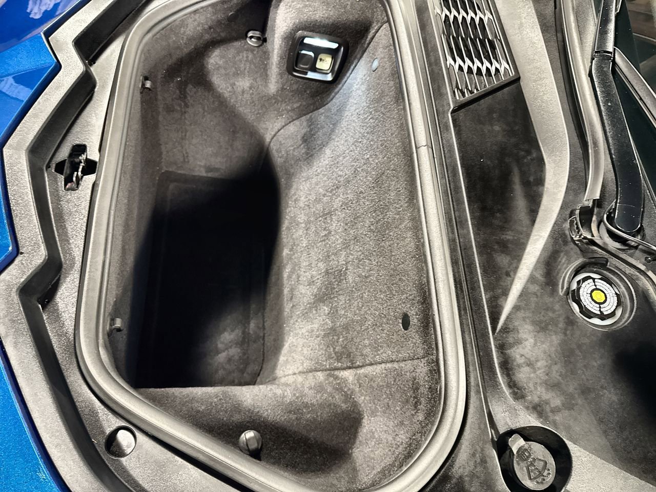 Used 2021 Chevrolet Corvette Stingray Preferred Conv w/ 2LT RWD image 30