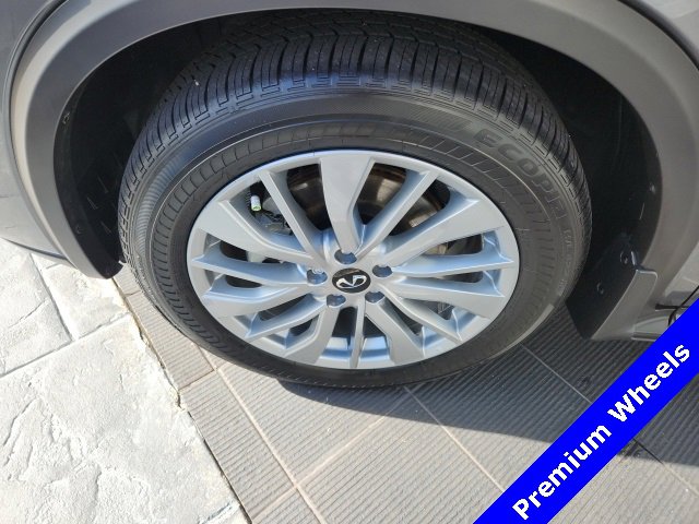 Used 2025 INFINITI QX50 Luxe image 5