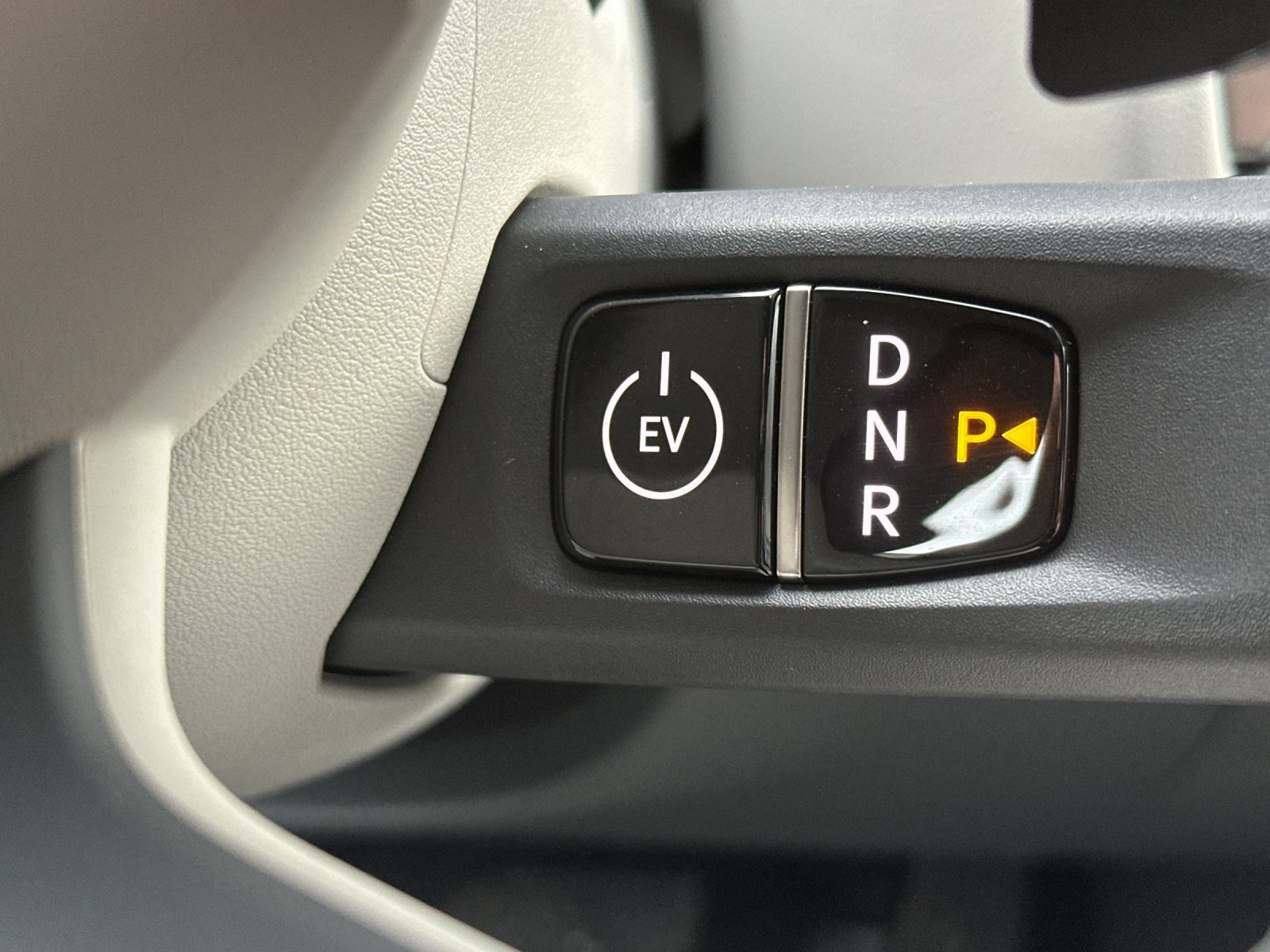 New 2026 Kia EV9 Wind AWD/4WD image 24