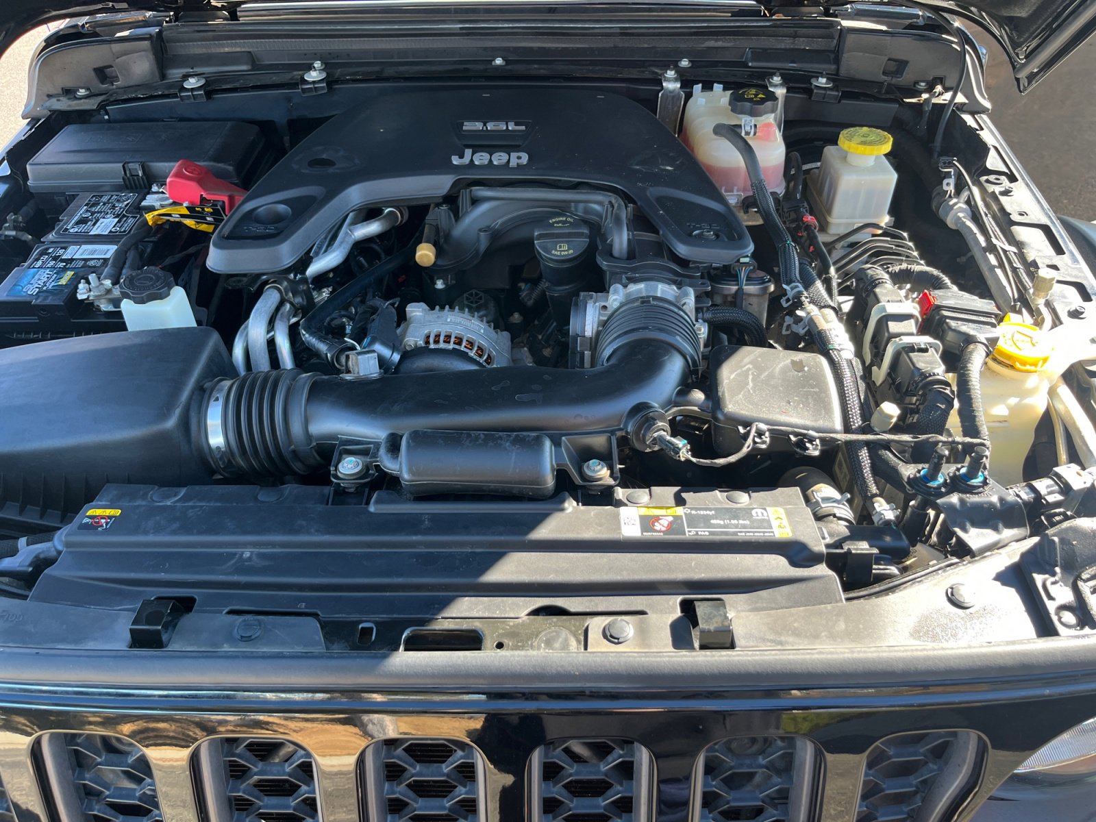 Used 2021 Jeep Gladiator Rubicon w/ Cold Weather Group image 21