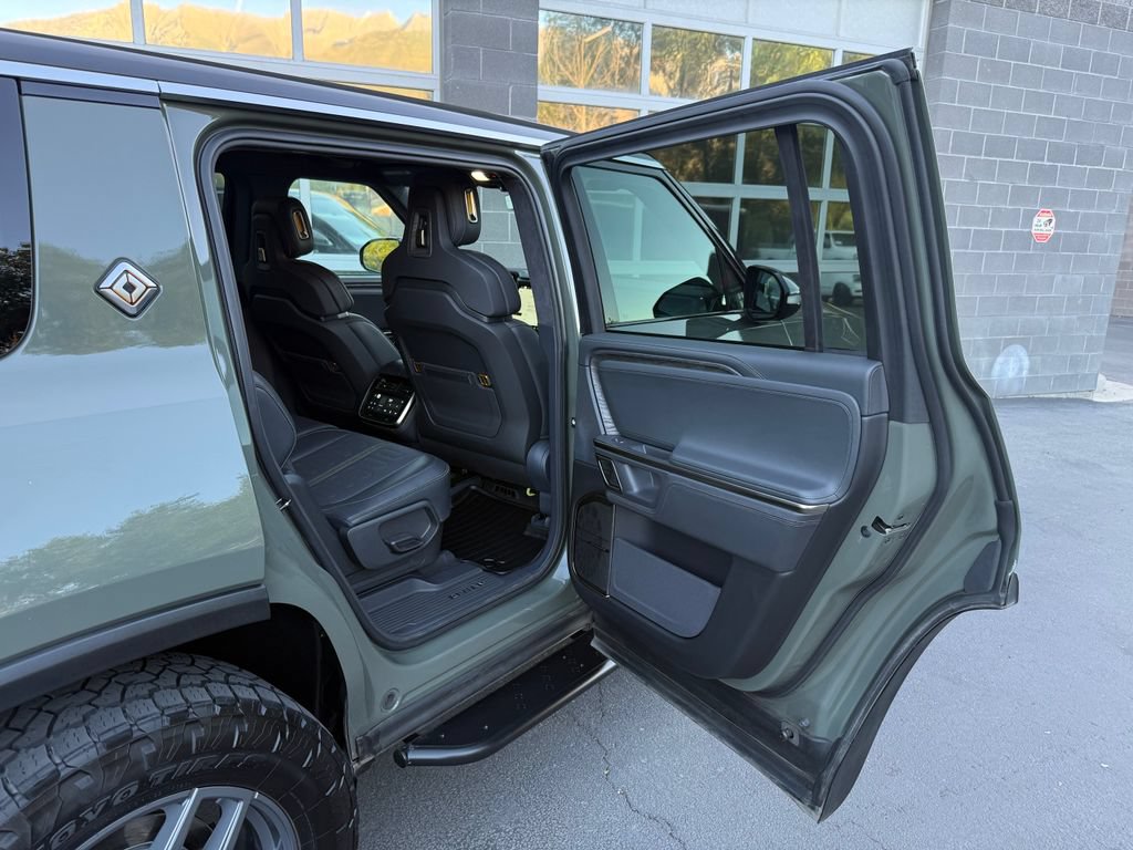 Used 2022 Rivian R1S Launch Edition Quad AWD/4WD image 40