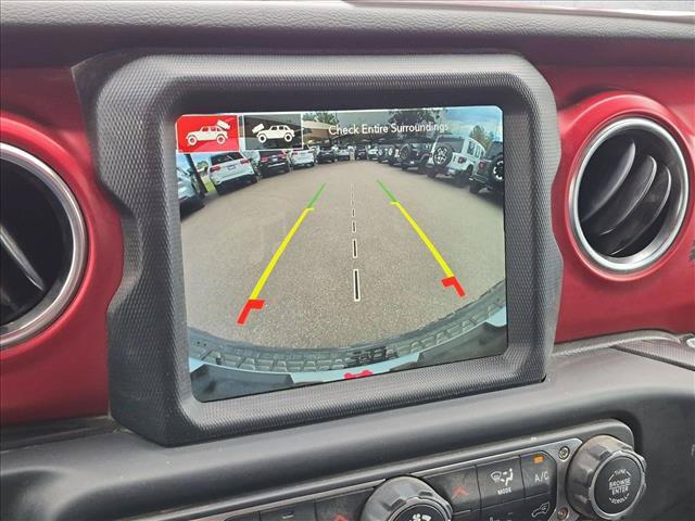Used 2022 Jeep Wrangler Unlimited Rubicon w/ Steel Bumper Group AWD/4WD image 13