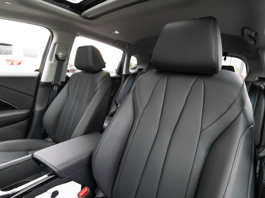 Certified 2025 Acura ADX FWD image 7