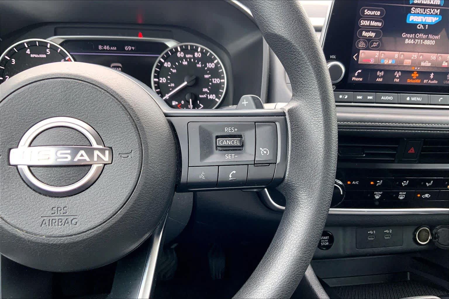 Used 2024 Nissan Rogue S FWD image 23