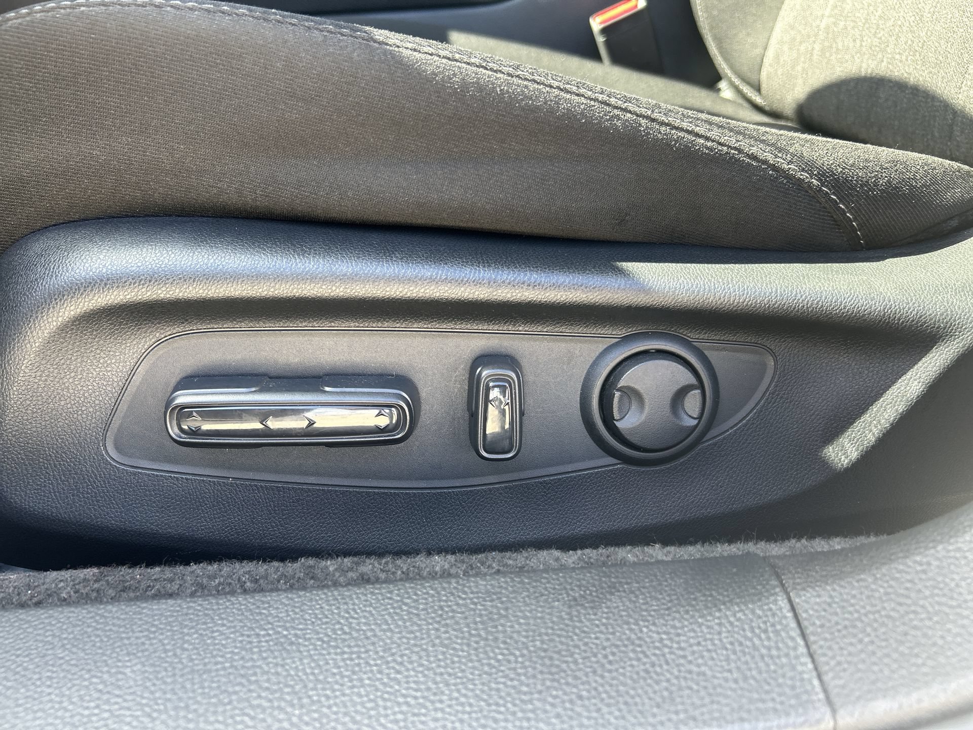 Certified 2023 Honda Accord EX image 14
