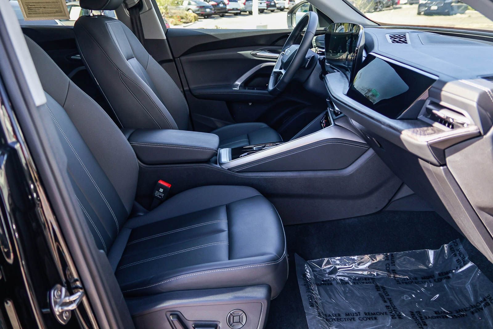 Certified 2025 Audi Q5 Premium w/ Convenience Package image 19