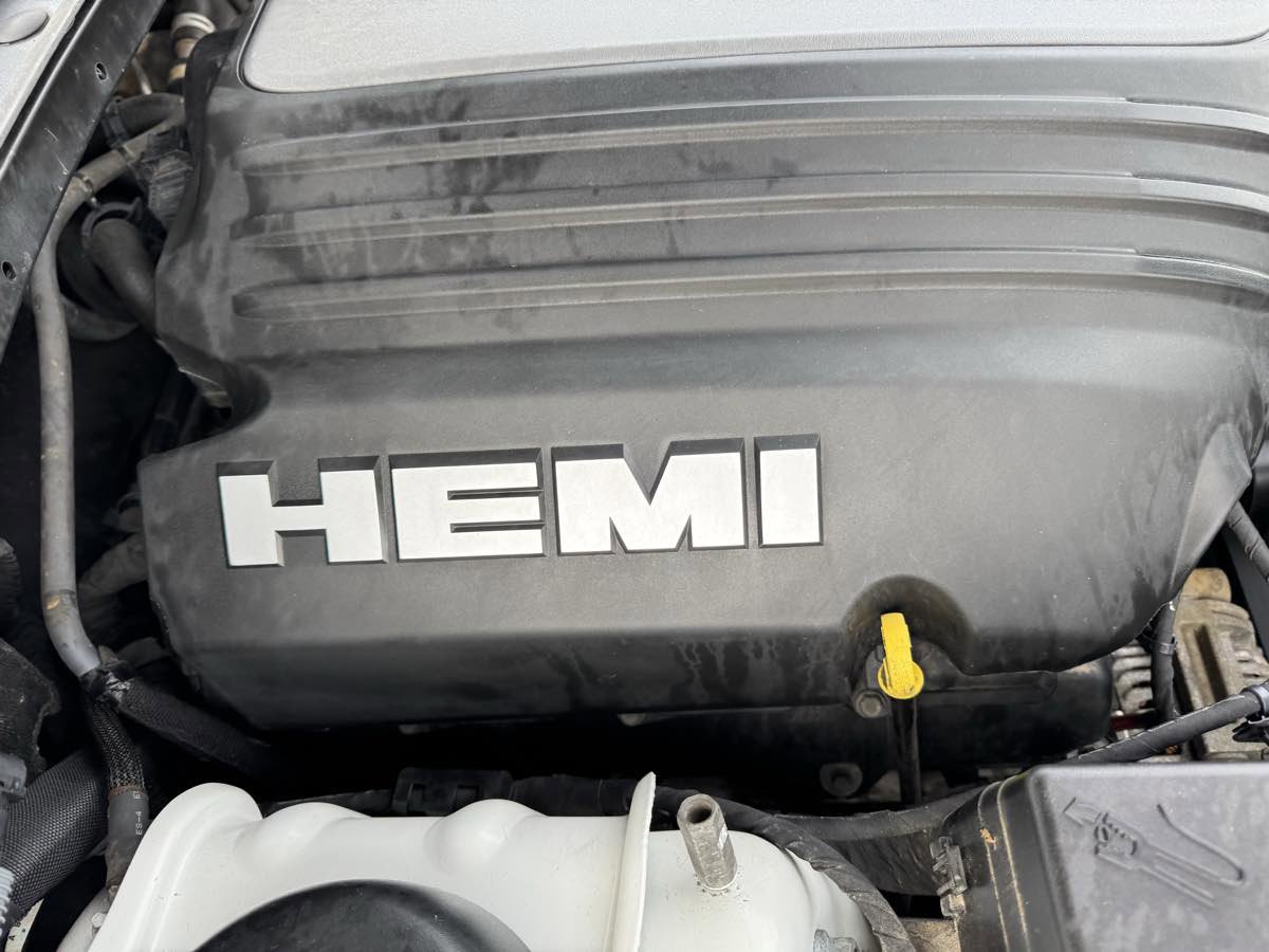 Used 2017 Dodge Charger R/T w/ Driver Confidence Group RWD image 44