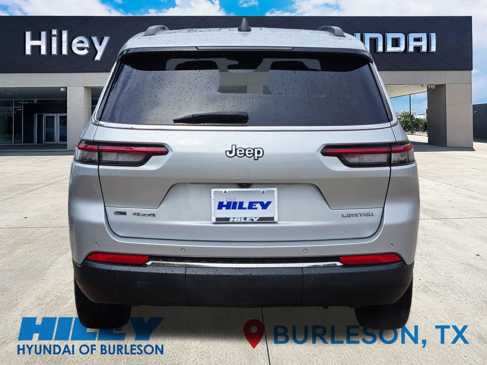 Used 2022 Jeep Grand Cherokee L Limited AWD/4WD image 5