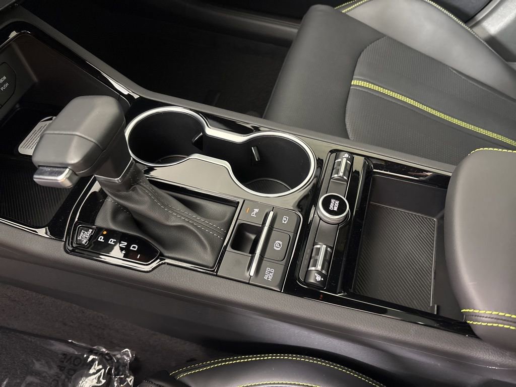New 2026 Kia K5 GT FWD image 32