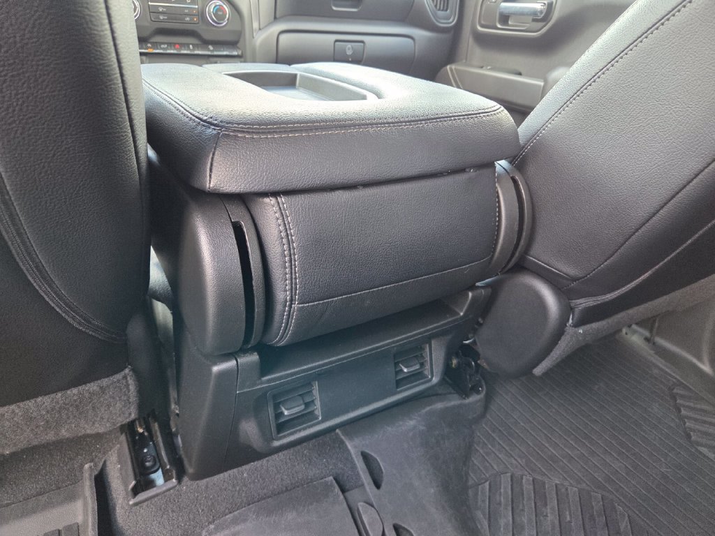 Certified 2023 Chevrolet Silverado 1500 Custom Trail Boss w/ LPO, Dark Essentials Package AWD/4WD image 8