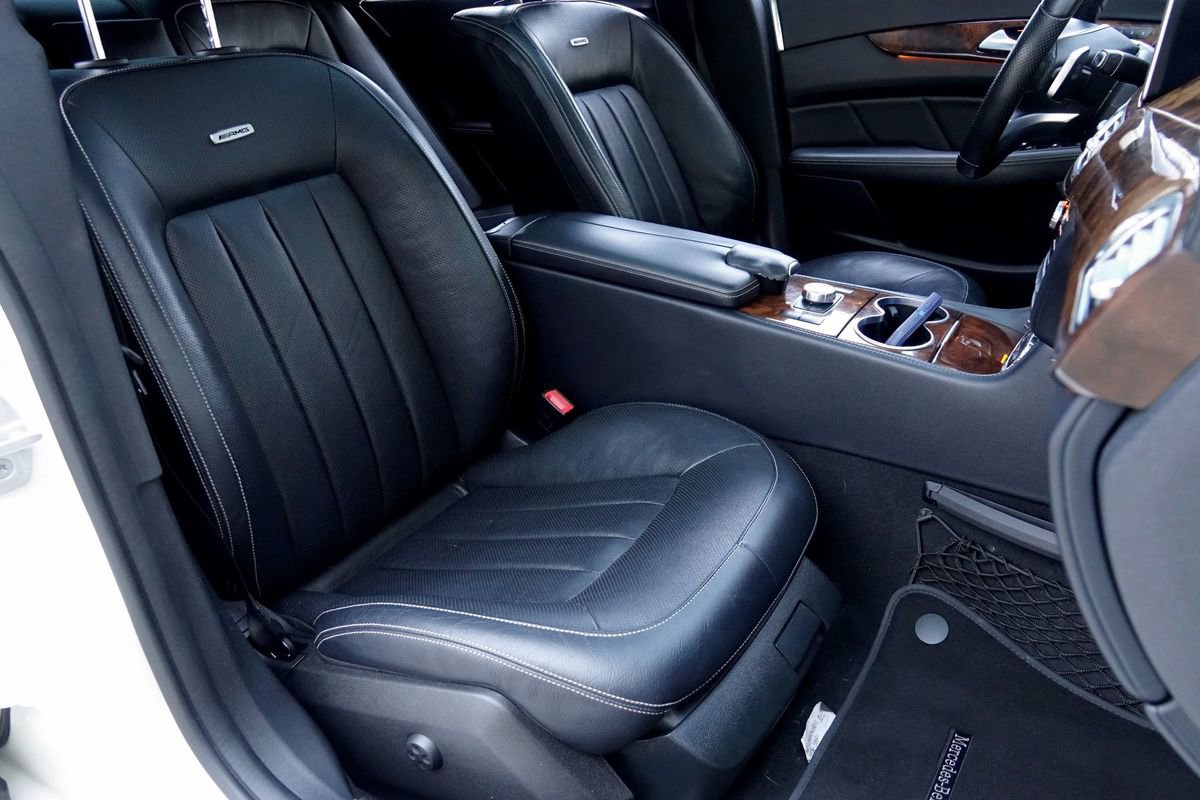 Used 2015 Mercedes-Benz CLS 400 image 8