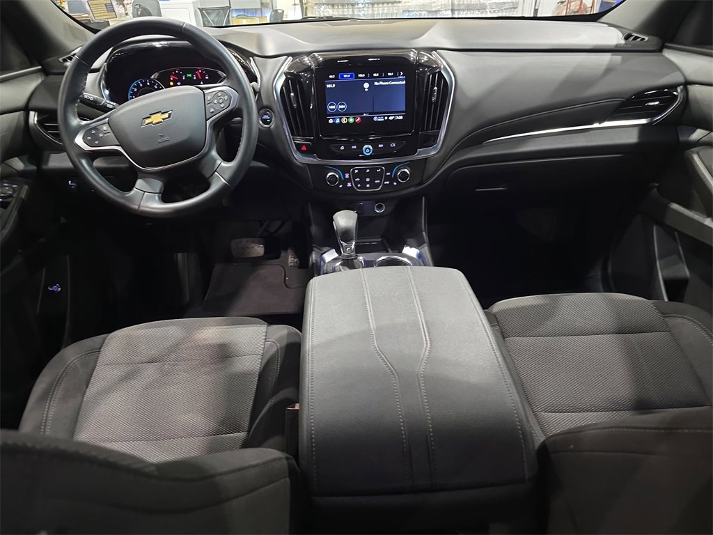Used 2024 Chevrolet Traverse LT image 9