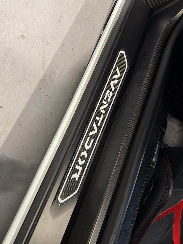 Used 2016 Lamborghini Aventador LP 750-4 Superveloce image 42