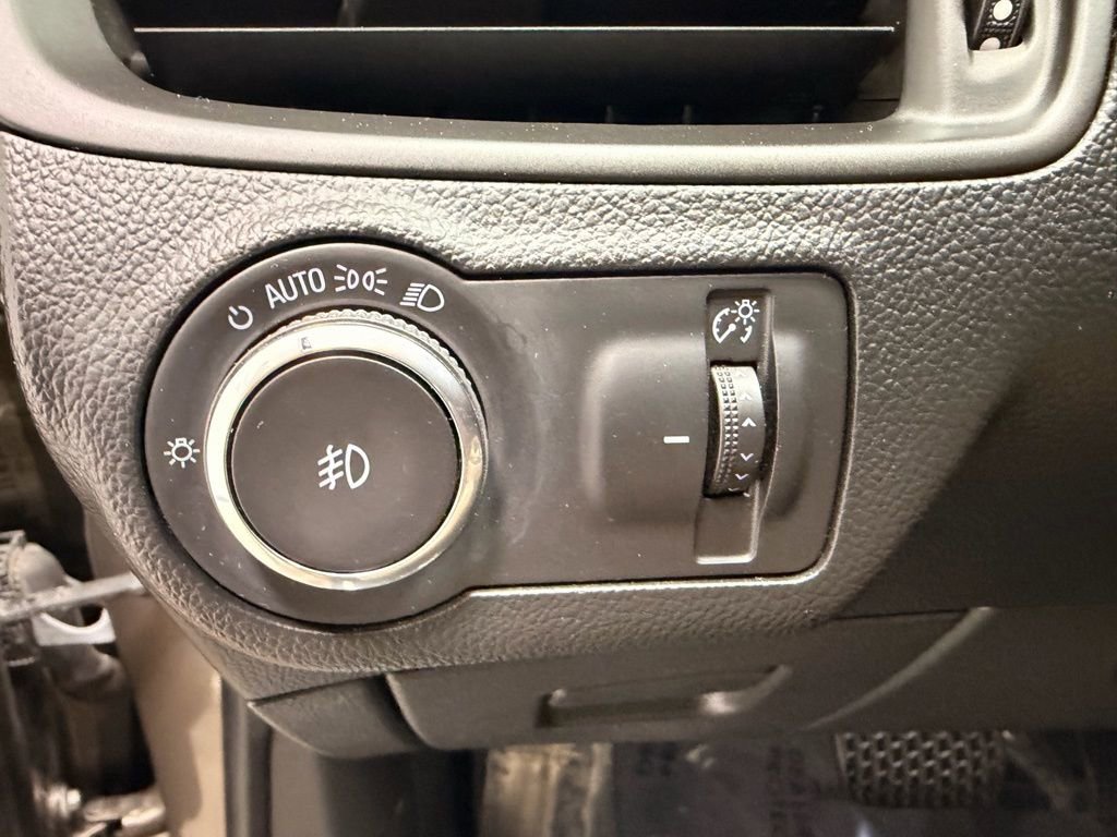 Used 2017 Buick Envision Premium image 23
