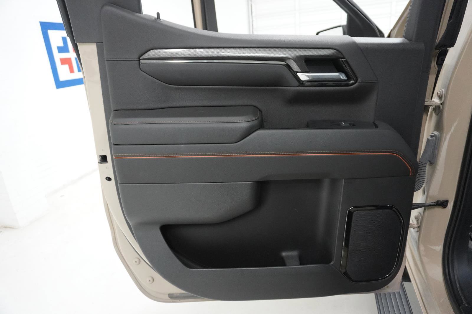 Used 2022 GMC Sierra 1500 AT4 w/ AT4 Premium Package image 33