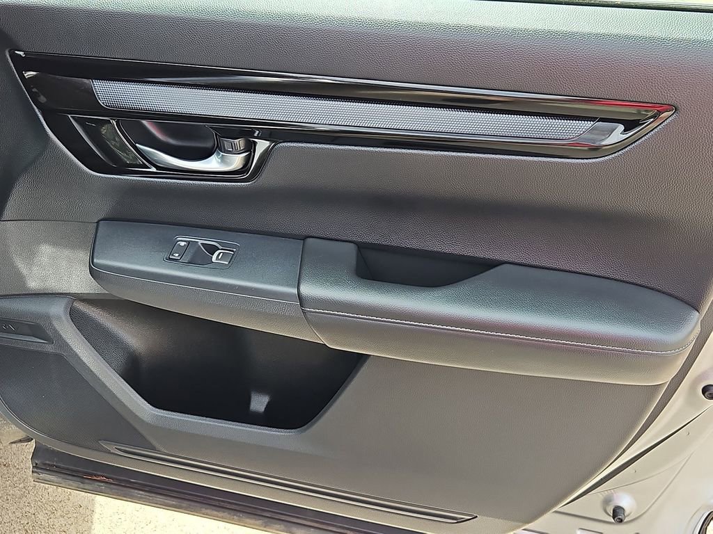 Used 2025 Honda CR-V EX-L image 32