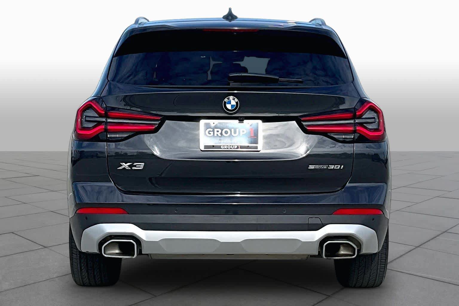 Used 2024 BMW X3 sDrive30i w/ Premium Package RWD image 4