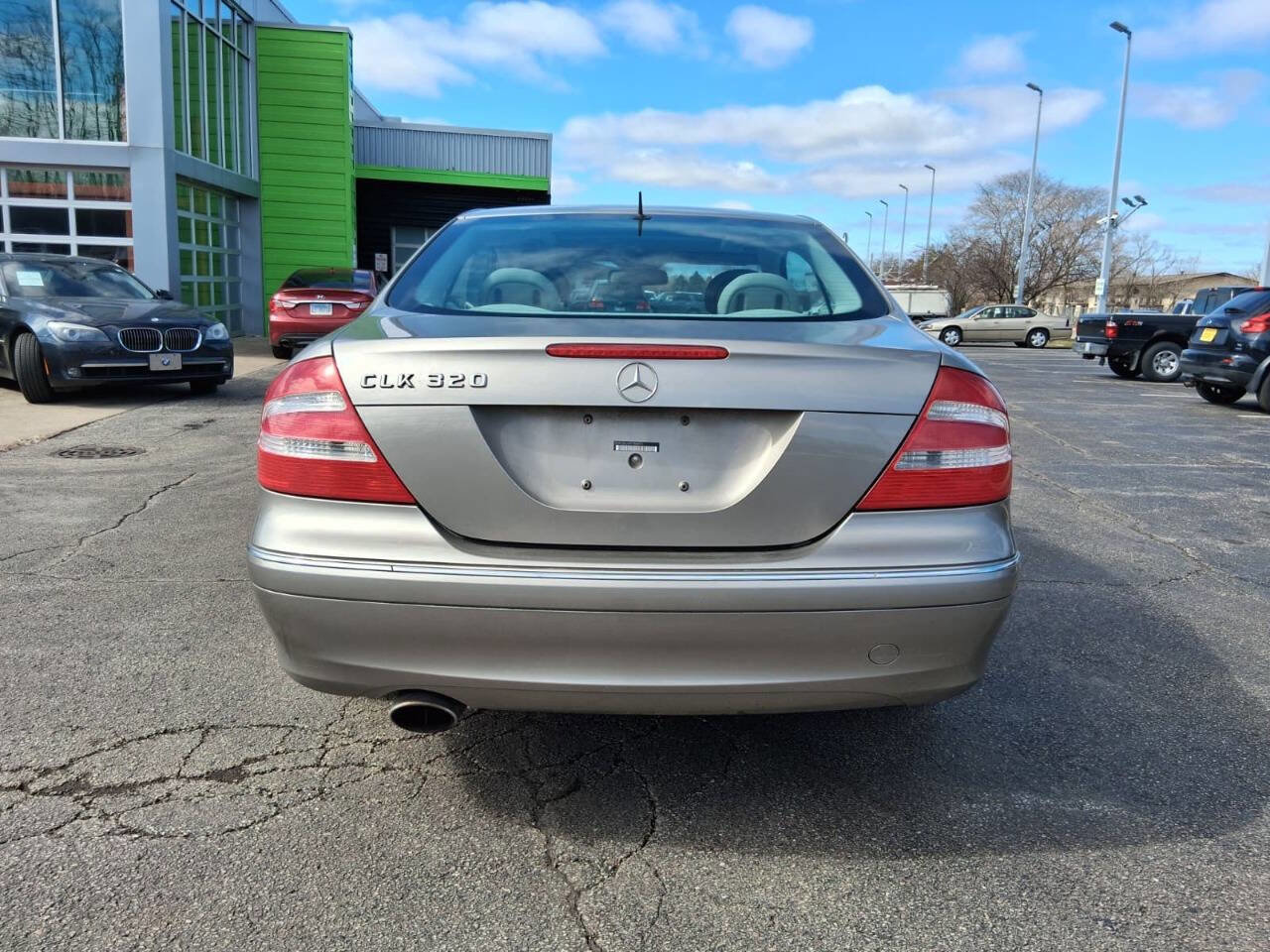 Used 2004 Mercedes-Benz CLK 320 Coupe image 8