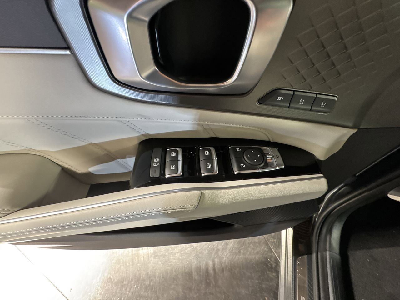 New 2026 Kia Sorento SX Prestige image 20