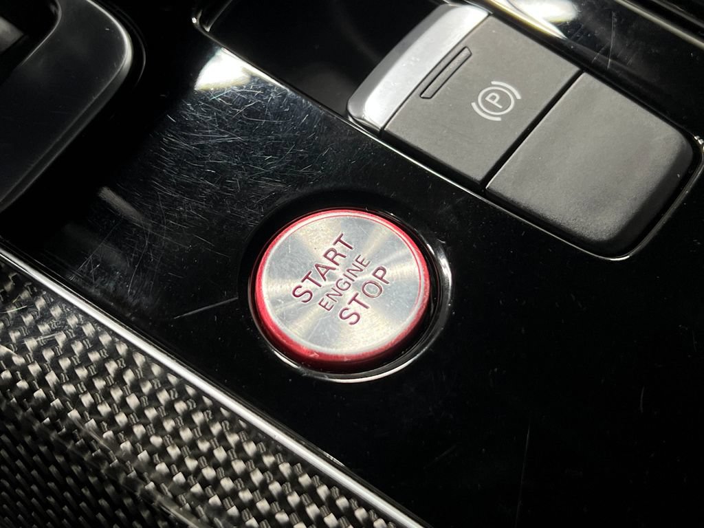 Used 2015 Audi S8 AWD/4WD image 23