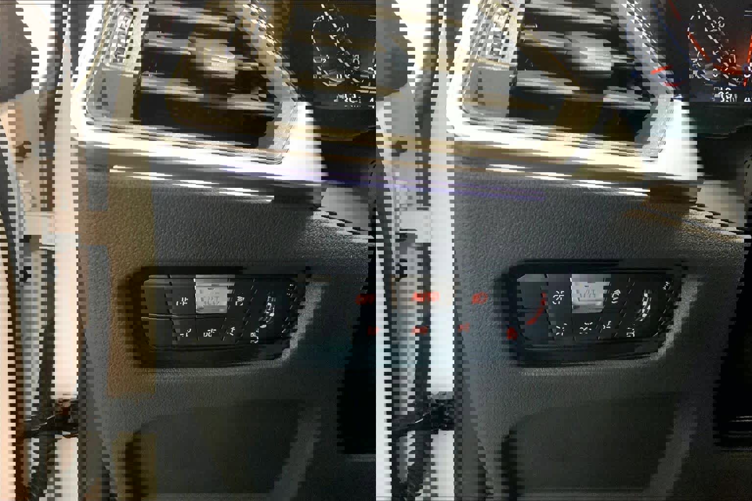 Certified 2023 BMW 430i xDrive Convertible w/ Premium Package image 33