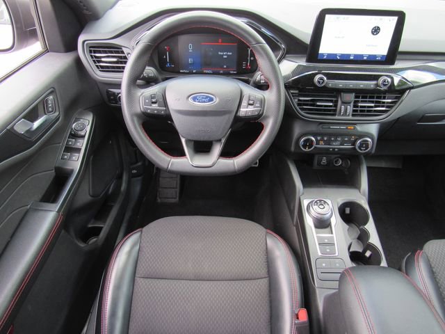 Used 2024 Ford Escape ST-Line image 19