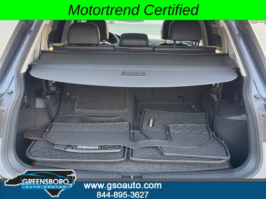 Used 2021 Volkswagen Tiguan SE w/ Panoramic Sunroof Package image 35