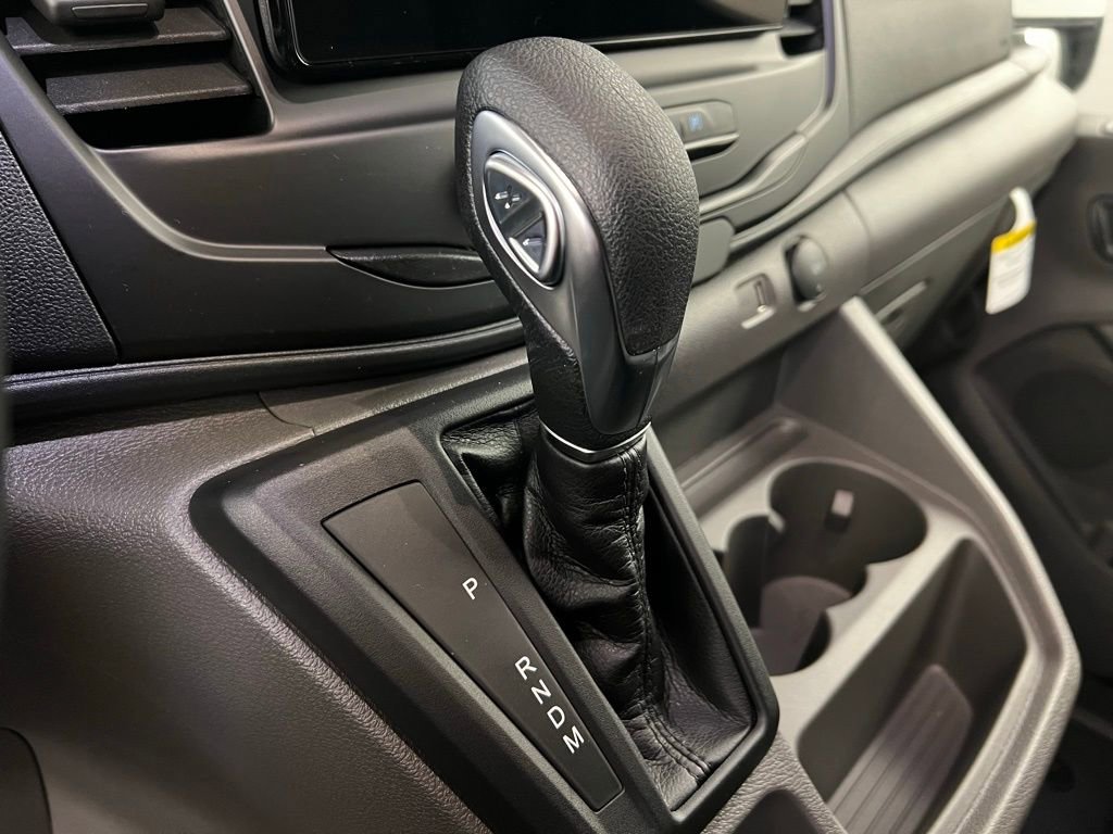 New 2026 Ford Transit 250 148 Medium Roof image 15