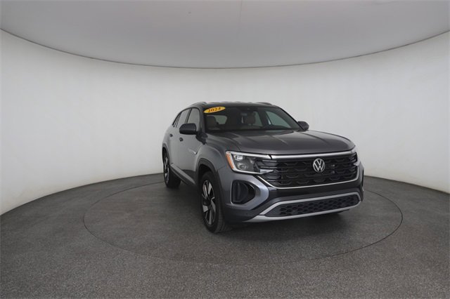 Used 2024 Volkswagen Atlas Cross Sport SE image 29