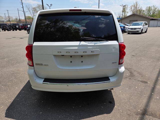 Used 2020 Dodge Grand Caravan GT FWD image 5
