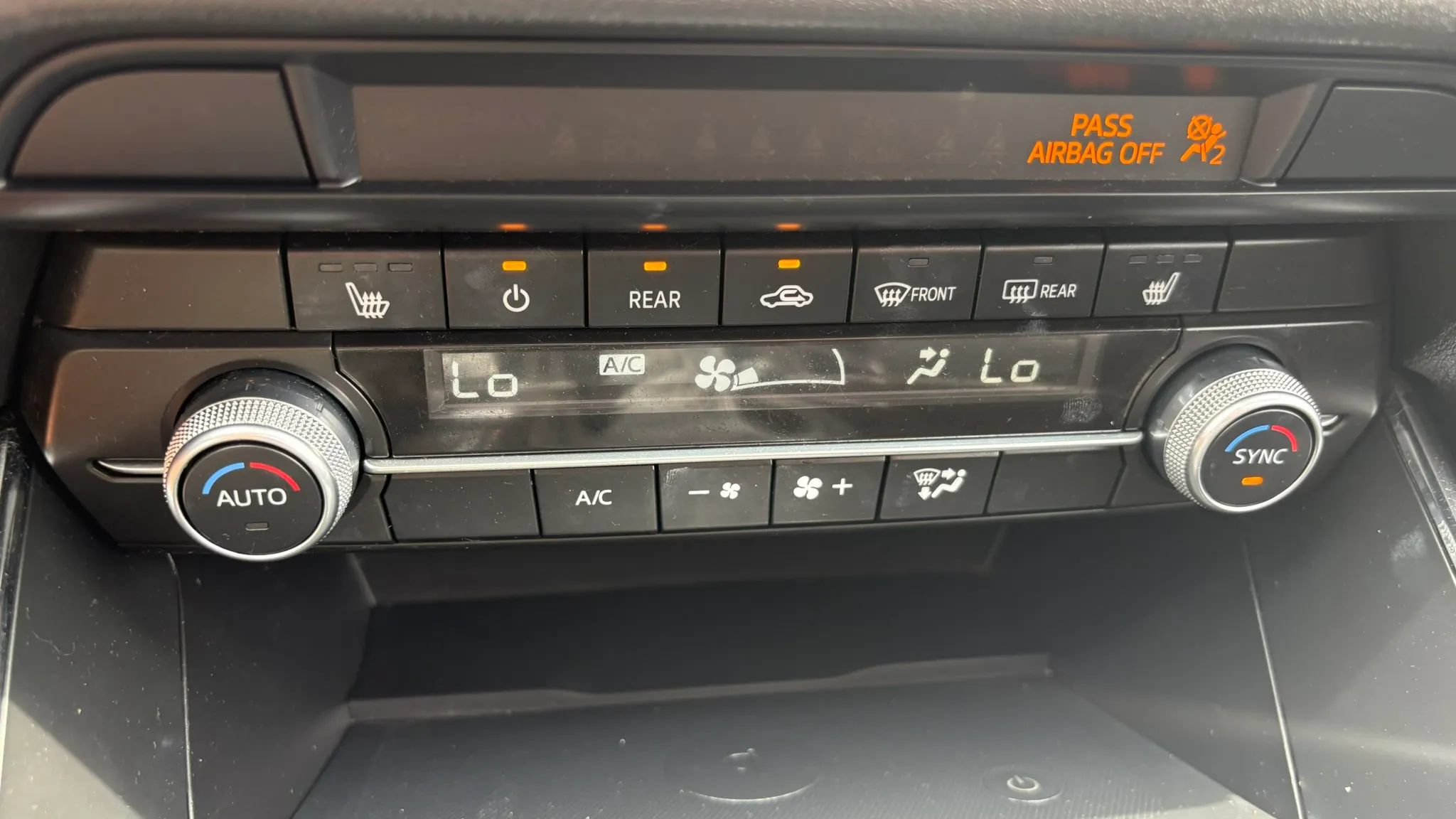 Used 2021 MAZDA CX-9 Touring w/ Touring Premium Package AWD/4WD image 21