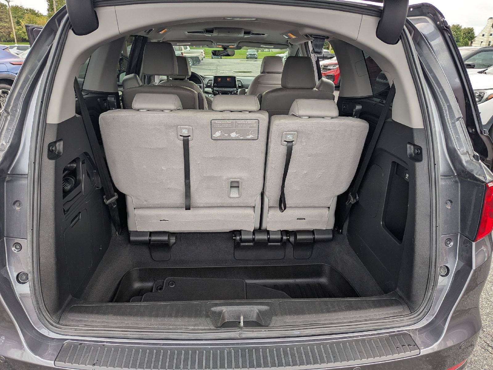 Used 2018 Honda Odyssey Touring image 27