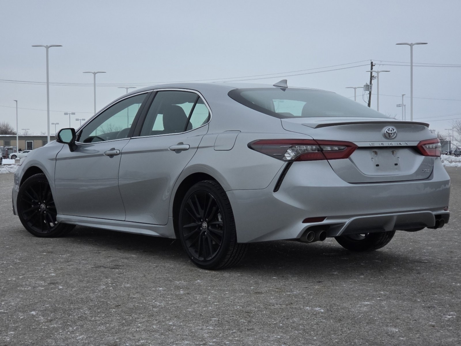 Used 2023 Toyota Camry XSE image 16